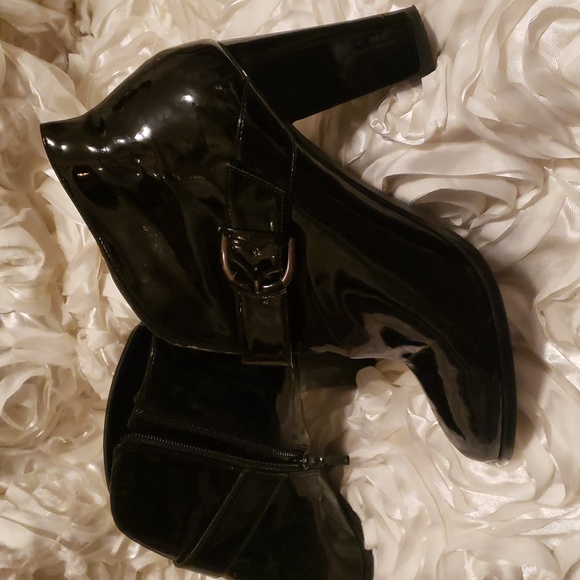 Black Patent Impo Ankle Boots - Picture 4 of 9